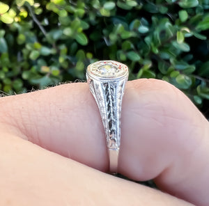 Art Deco Diamond Sweetheart Ring