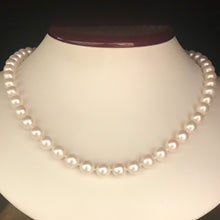 18” Classic Pearl Necklace
