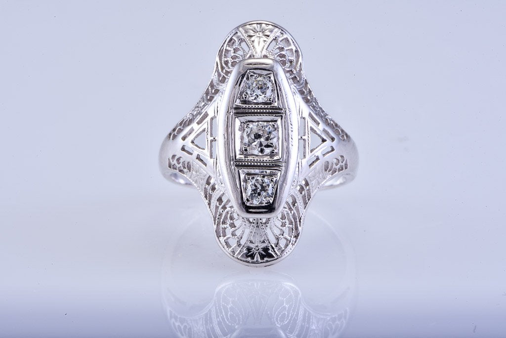 Art Deco Three Diamond Ring